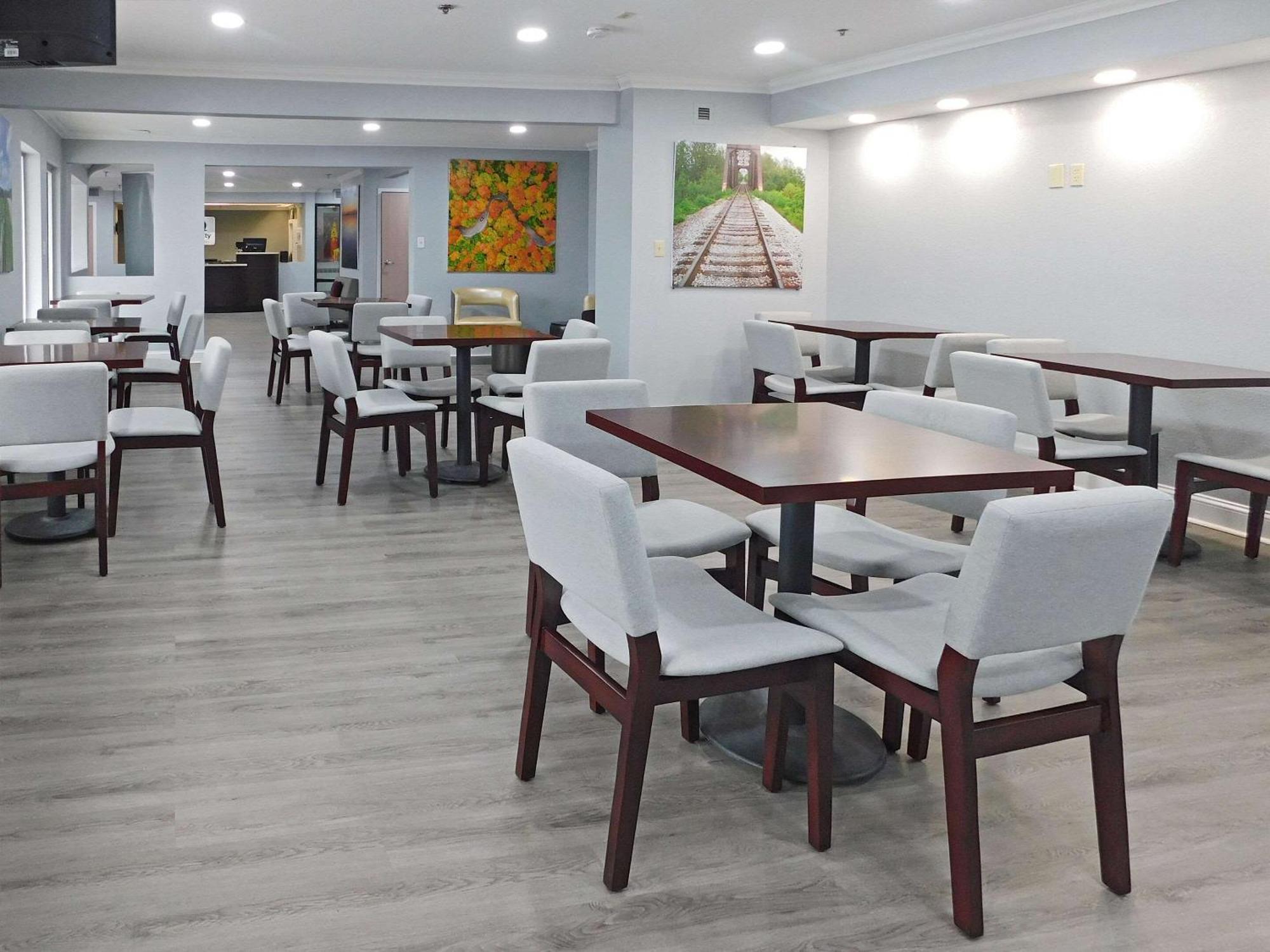 Quality Inn Colchester - Burlington Eksteriør billede