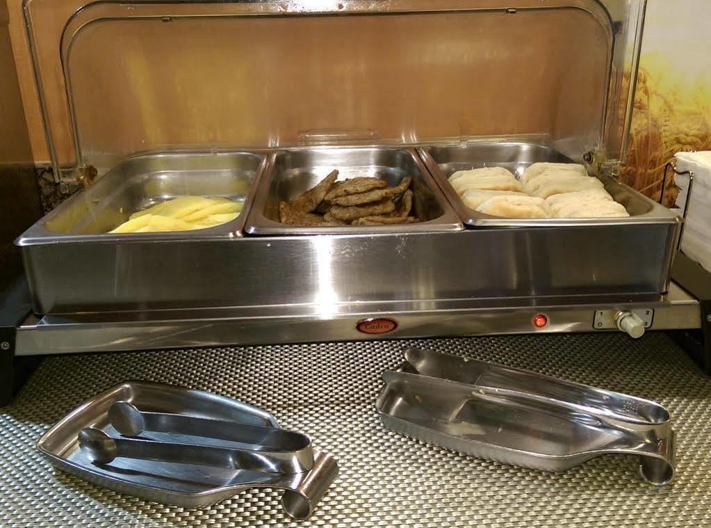 Quality Inn Colchester - Burlington Eksteriør billede